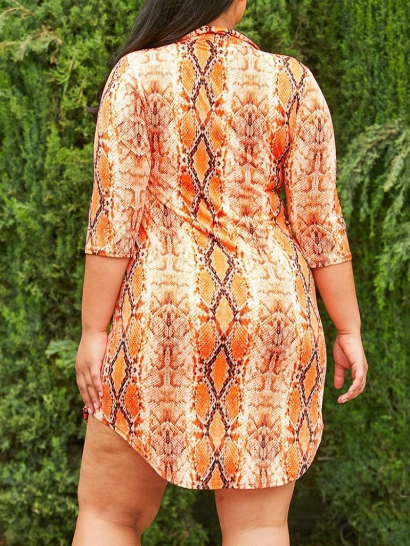 Plus Size Krótka Bluzka Z Klapami W Serpentynach Z 3/4 Rękawami